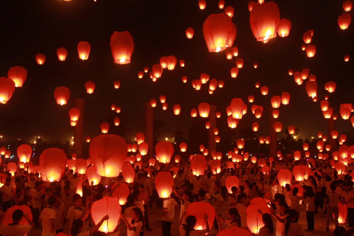 Mid-Autumn Festival 2016: What is China's mooncake holiday about?1200 x 800