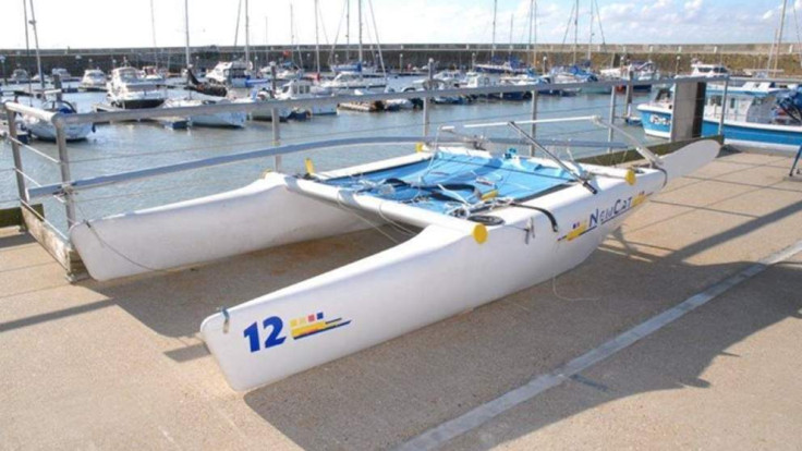 Catamaran Kent missing skipper