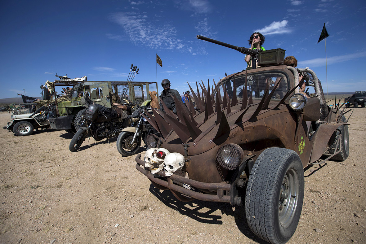 Wasteland Weekend 2015: Outrageous post-apocalyptic festival inspired by Mad  Max films [Photos]