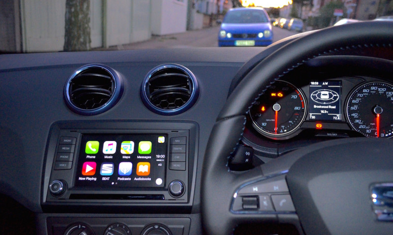 Apple CarPlay in Seat Ibiza