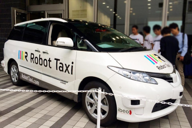 Robot Taxi Japan