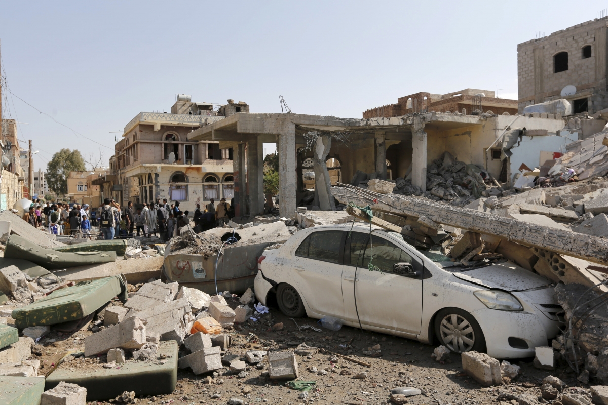 Yemen conflict: Saudi Arabia-led coalition accused of targeting ...