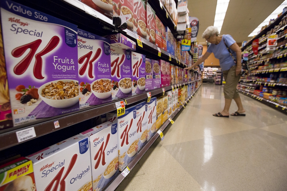 Kellogg eyes snack maker Diamond Foods; deal could be about $1bn