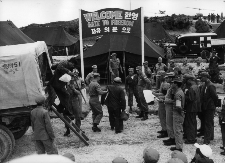 A US/North Korean prisoner exchange takes placein1953