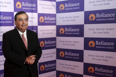 Billionaire Mukesh Ambani’s RIL to battle it out with Amazon, Flipkart and Snapdeal with ecommerce foray