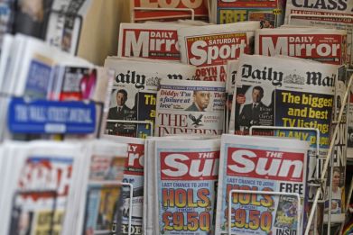 Trinity Mirror, publisher of Daily Mirror and Sunday Mirror to acquire rival Local World