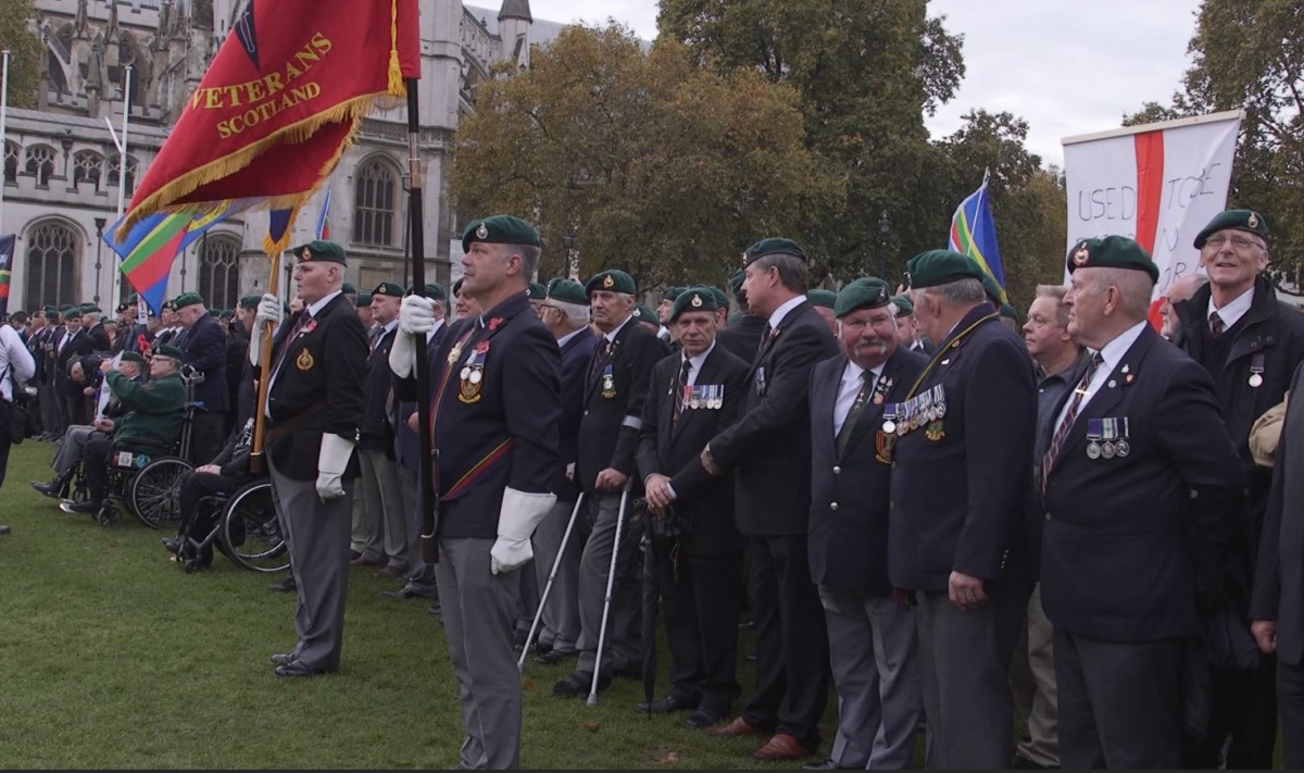 Military personnel defy orders to join demonstration for jailed marine