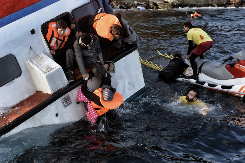 Boat sinks off Lesbos 