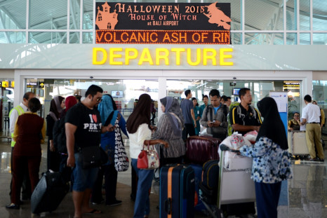 Bali airport volcano eruption