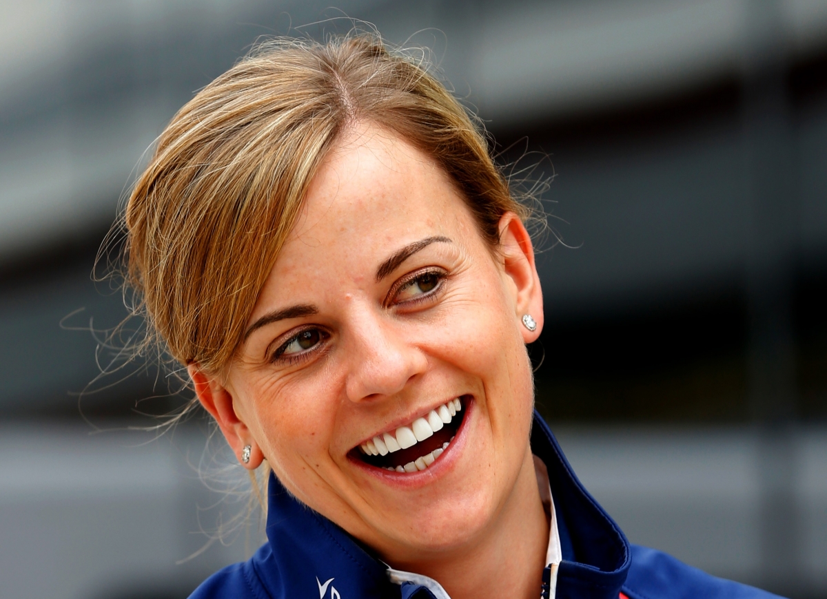 Susie Wolff retires from motorsport after abandoning 