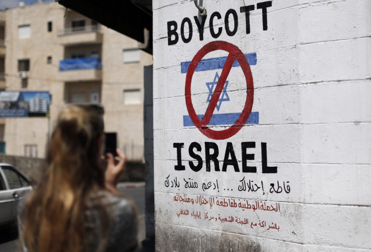 BDS sign in the West Bank