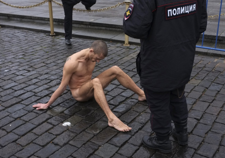 Pyotr Pavlensky nailed himself to the cobblestonesonRussia'
