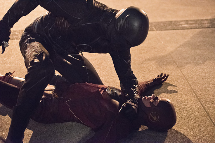 Flash season 2 episode 6