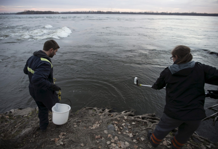 Canada Montreal St Lawrence sewage dump