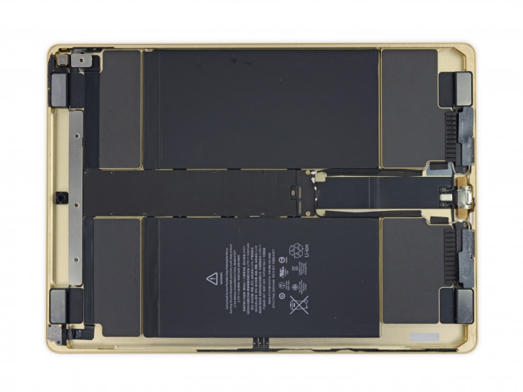 12.9in Apple iPad Pro: Full teardown