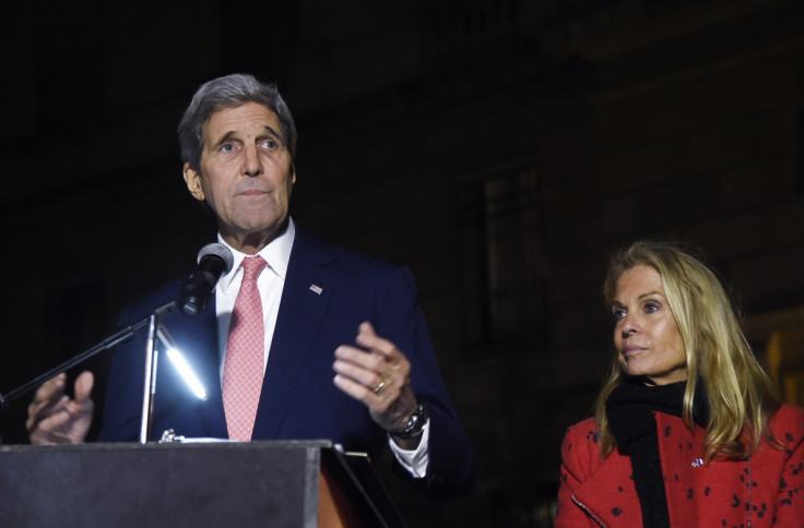 John Kerry in Paris