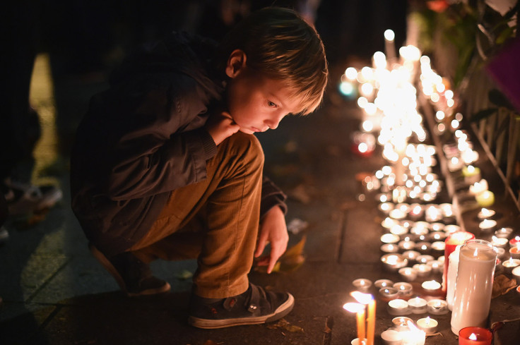 Paris attacks mourning