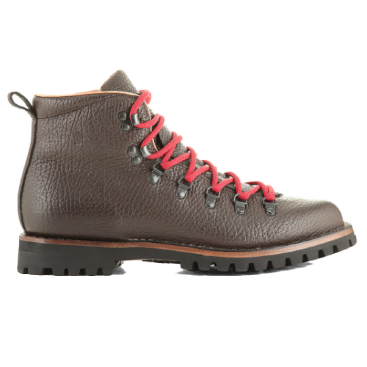 Hiking boots for men