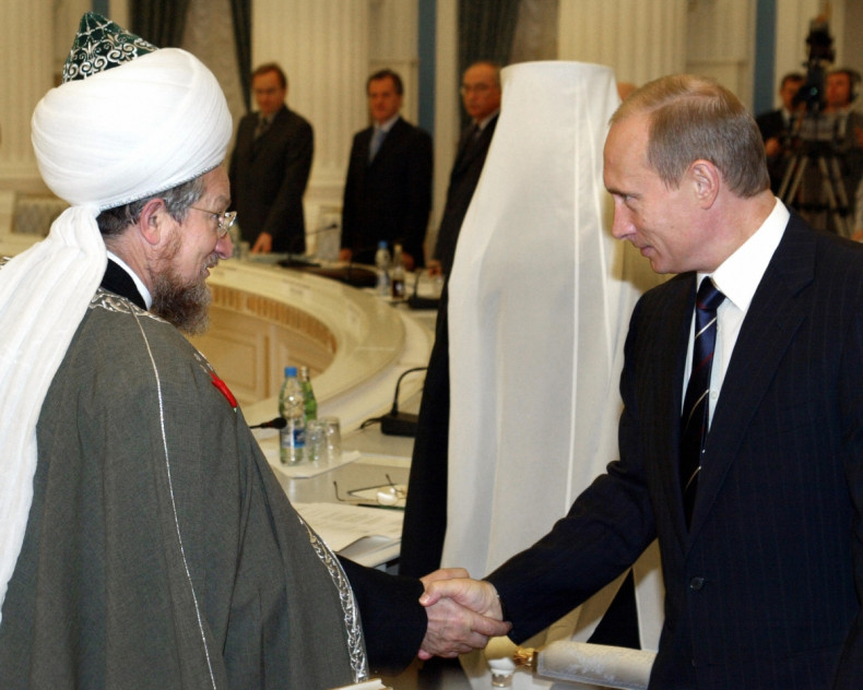 Grand mufti Talgat Tajuddin meets Putin