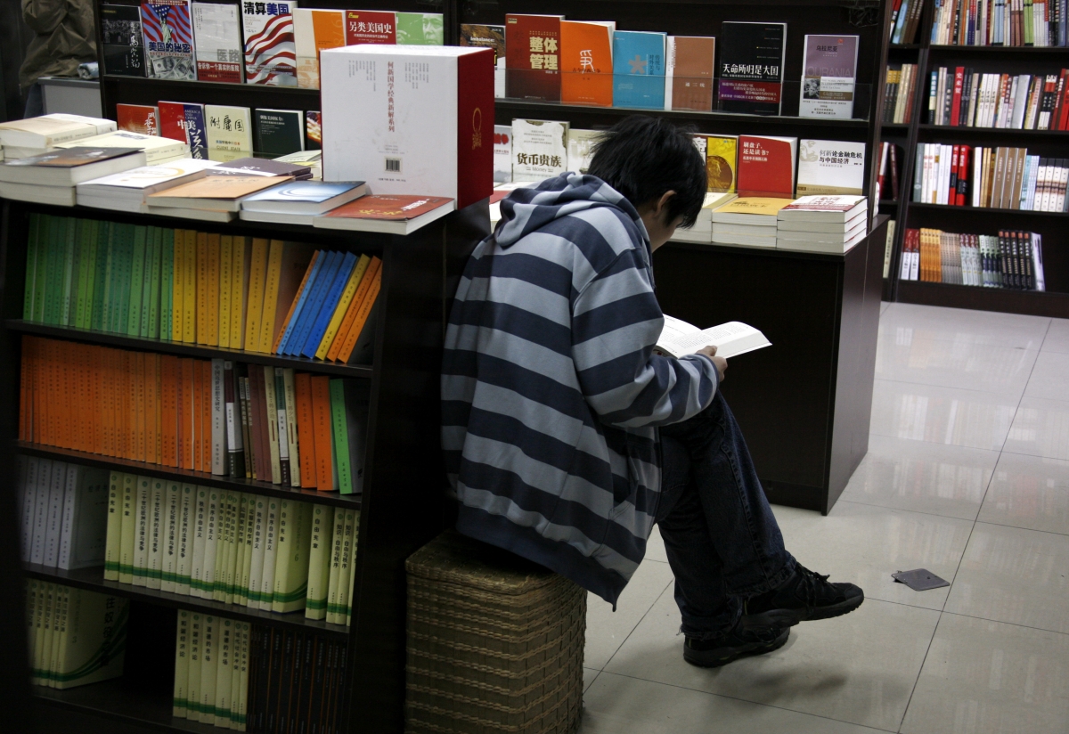 Singapore lifts ban on 240 books Singapore lifts ban on 240 books