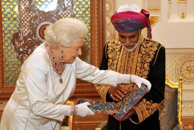 queen elizabeth ii qaboos