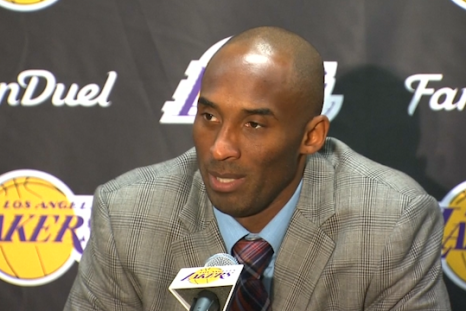 Kobe Bryant announces retirement