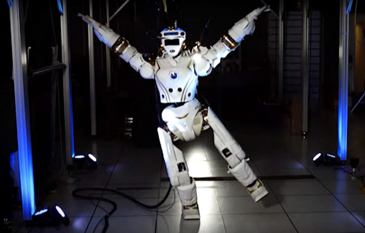 Nasa R5 Valkyrie humanoid robot dancing video