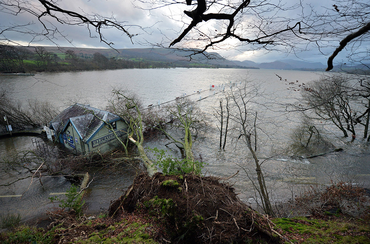 Storm Desmond Photos Of Major Floods In Cumbria After Unprecedented Amount Of Rain Ibtimes Uk 7915