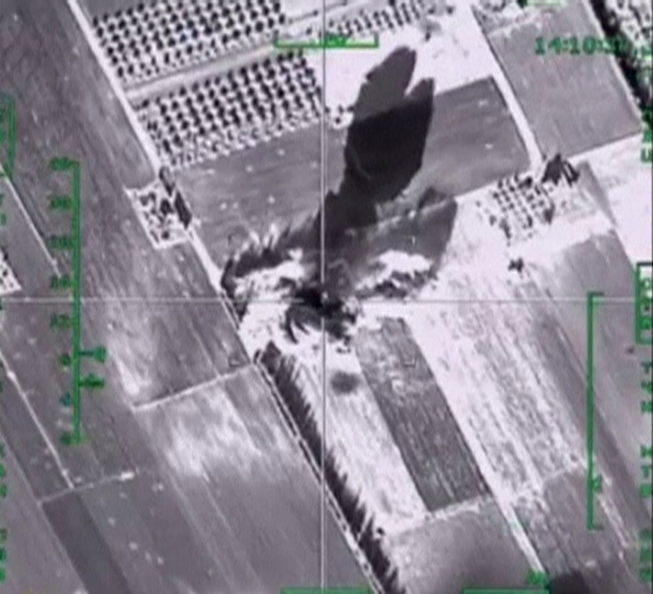 Russia air strikes Syria