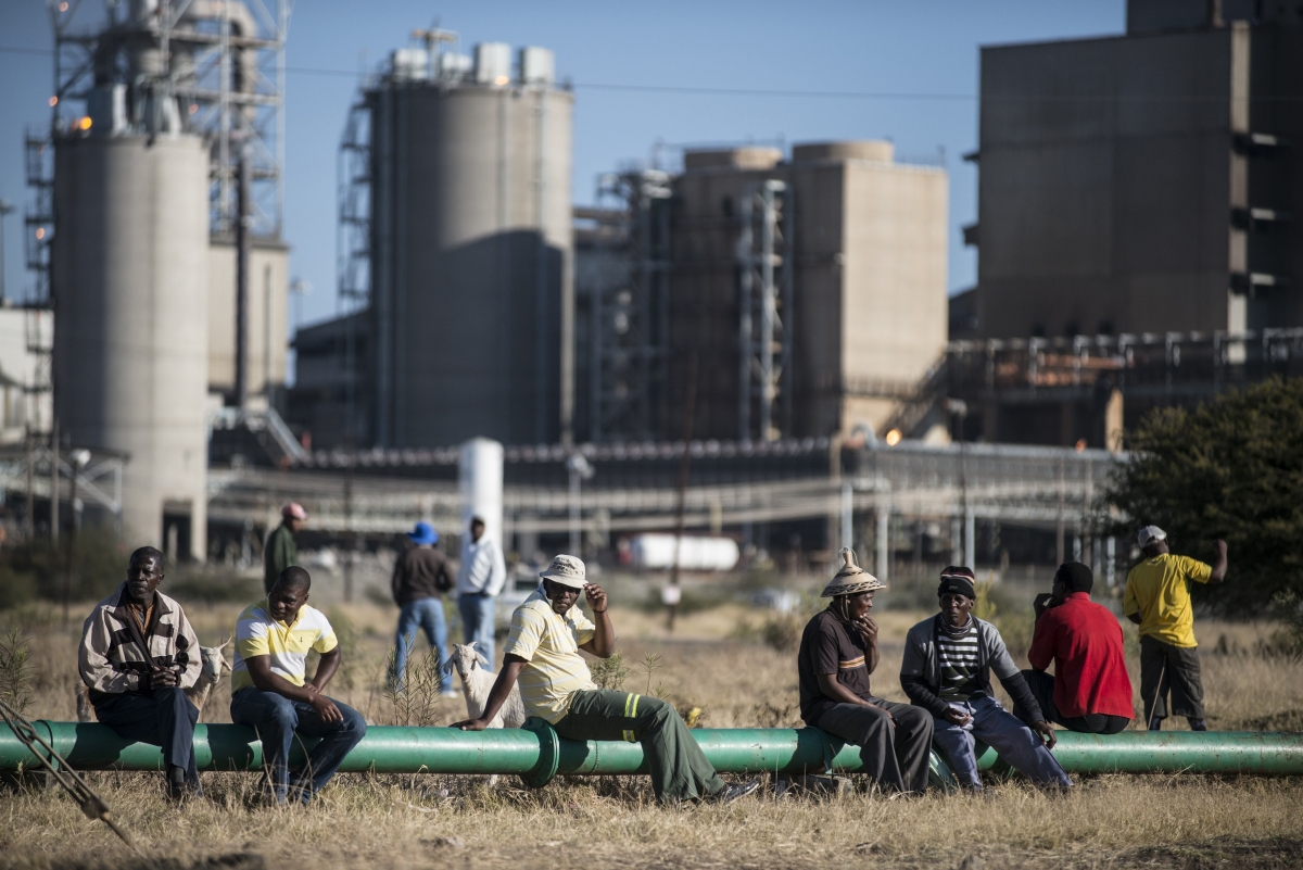 Anglo American Miner Cuts 85 000 Jobs As Part Of radical Restructure 