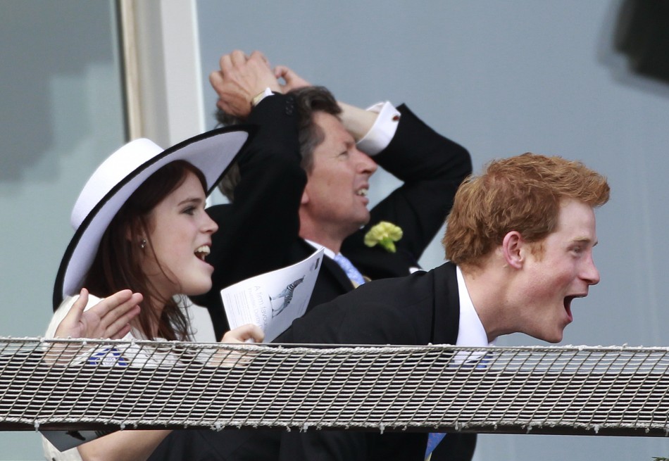 Prince Harry, Meghan Markle look happy while out with Princess Eugenie, Jack Brooksbank thumbnail