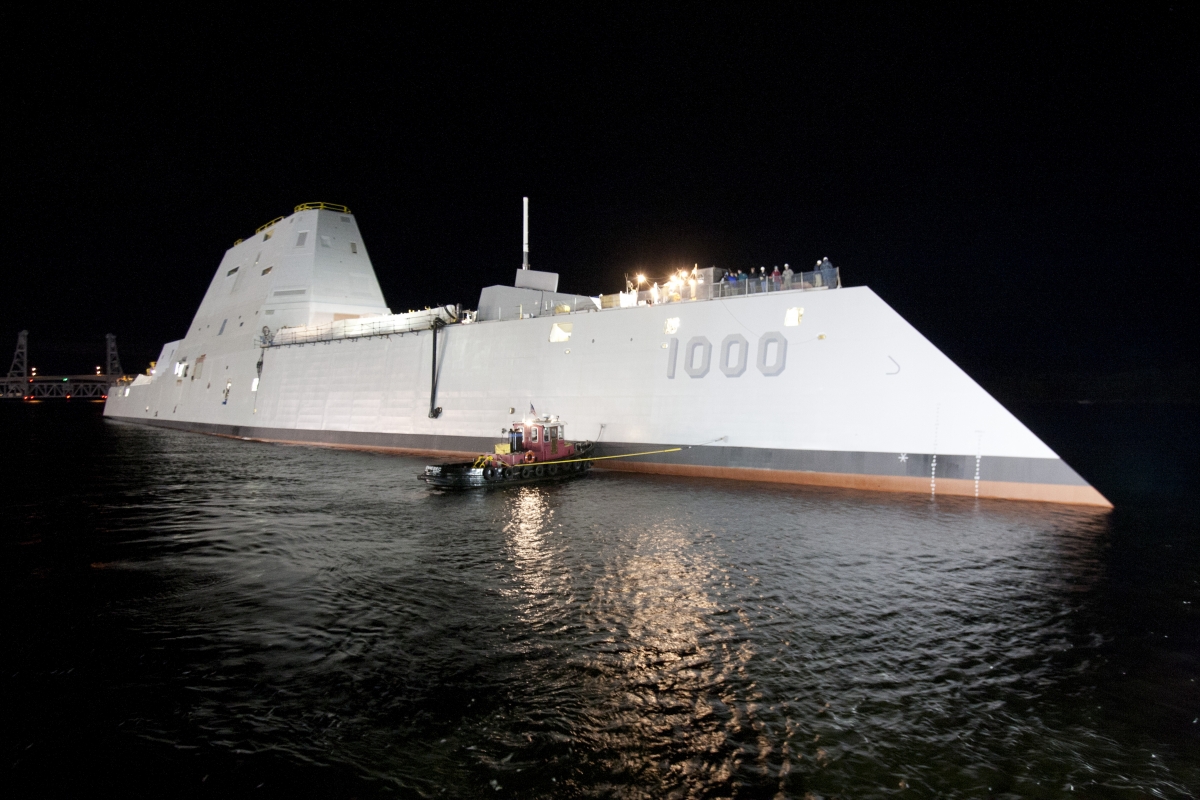 Uss Zumwalt 4 3bn Hi Tech Stealth Destroyer Built For Us Navy Begins Sea Trials