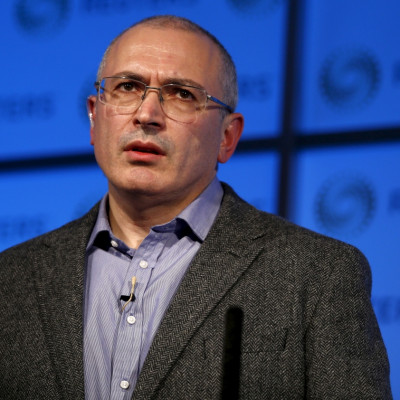Mikhail Khodorkovsky addresses an audience in London