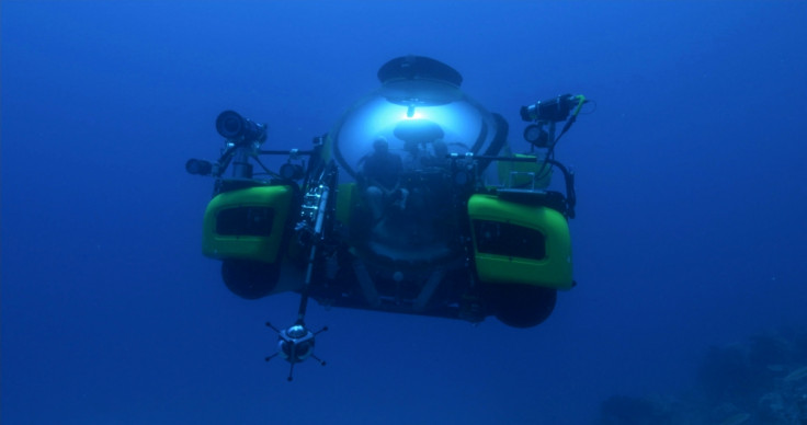 The Triton 3300/3 submarine armed with cameras