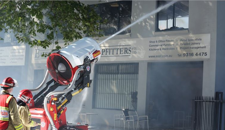 Fire-fighting robot