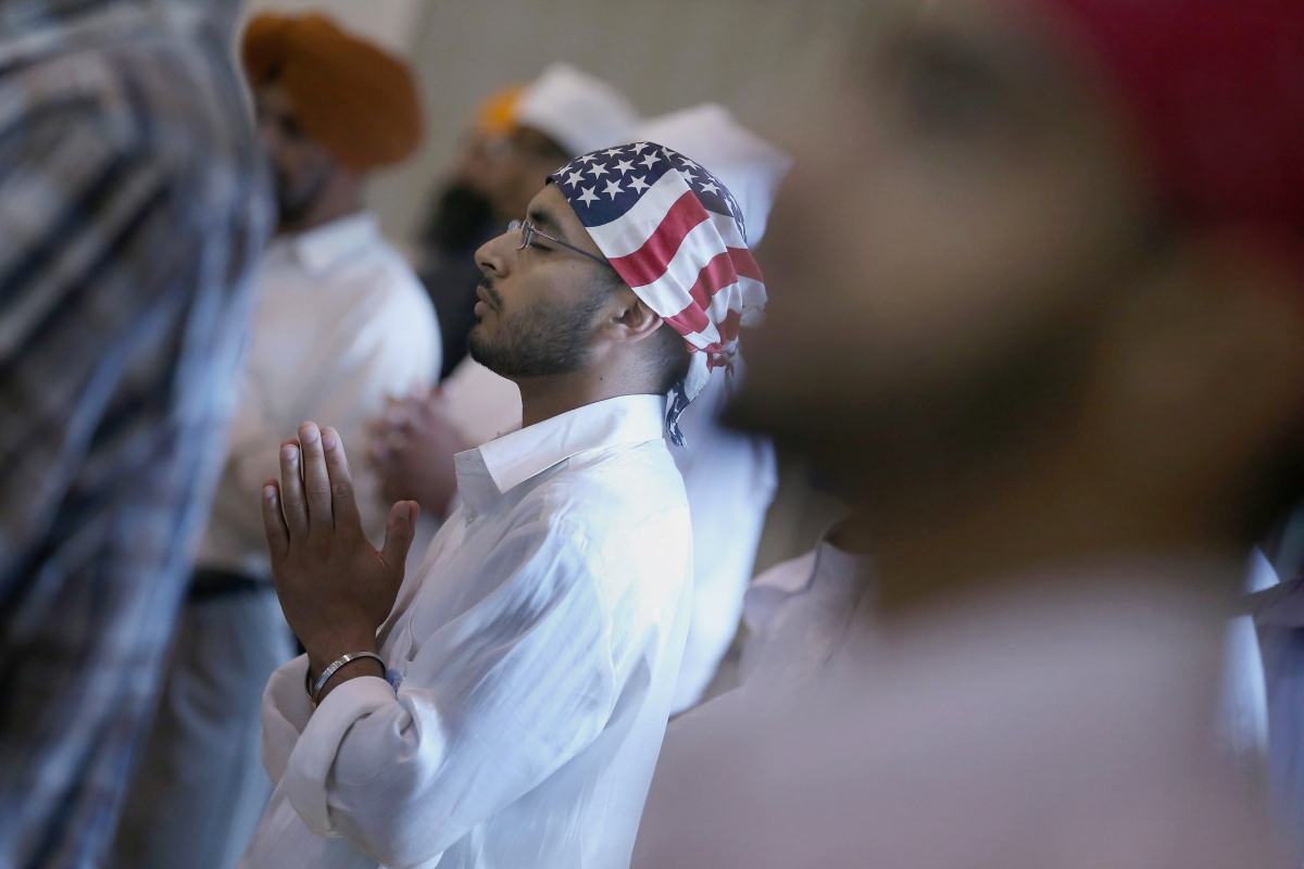 Sikh man with an American flag turban