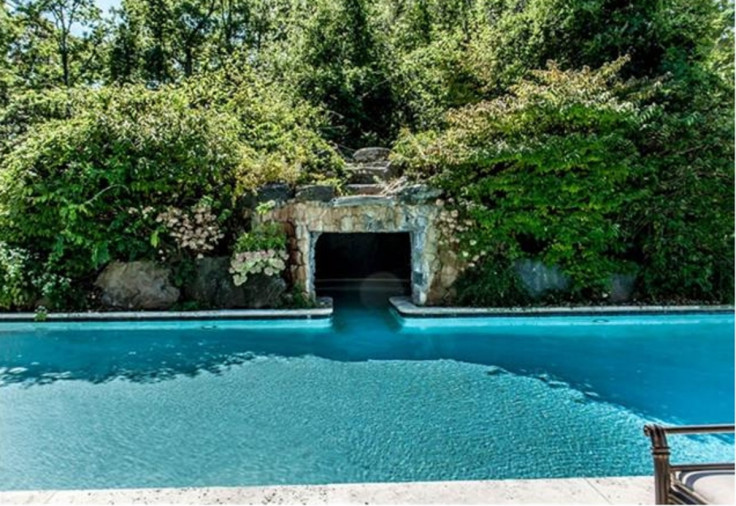 Outdoor pool at 50 Cent's mansion