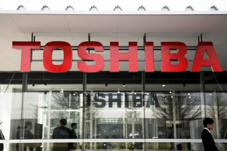 Scandal-hit Toshiba has warned of its biggest annual loss of $4.5bn