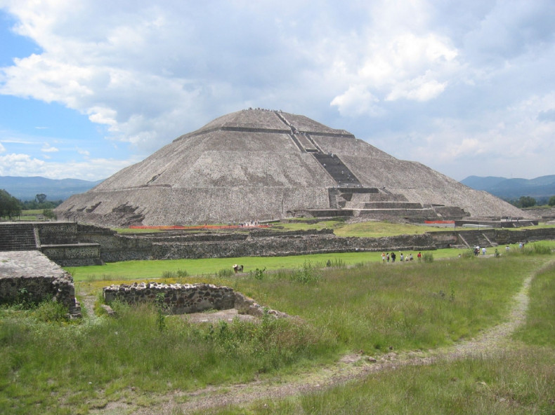 Teotihuacan temple