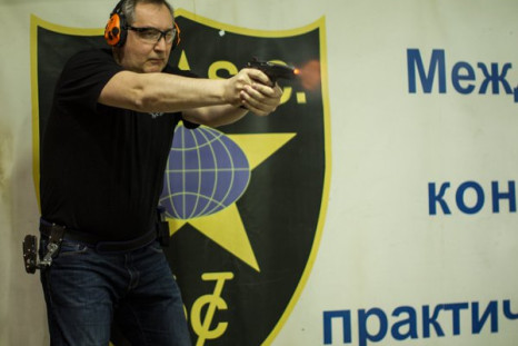 Dmitry Rogozin at the firing range