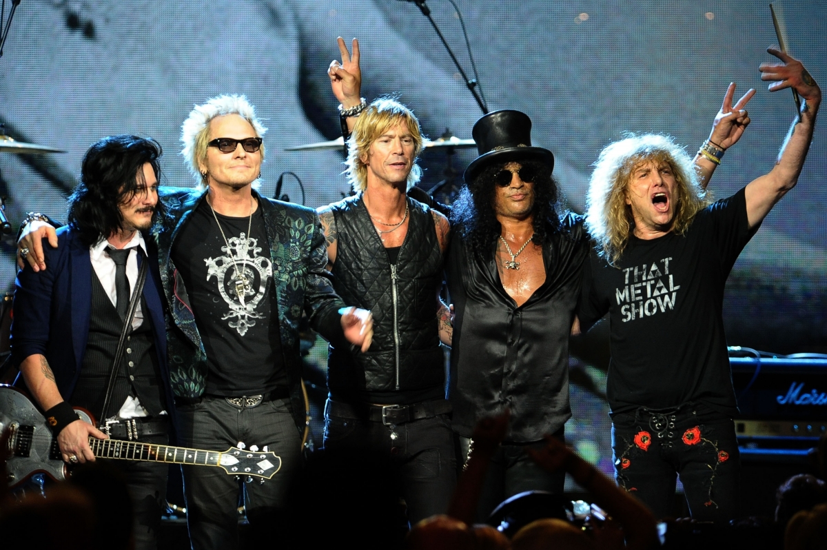 Guns N' Roses reunion: Axl Rose and Slash patch up ...