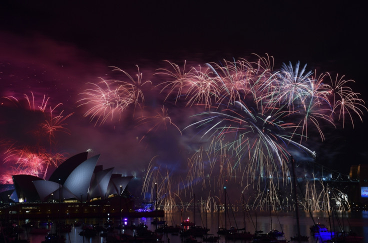 Sydney NYE Fireworks 2015