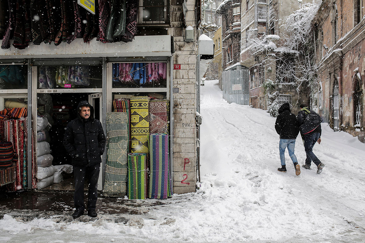 snow Istanbul
