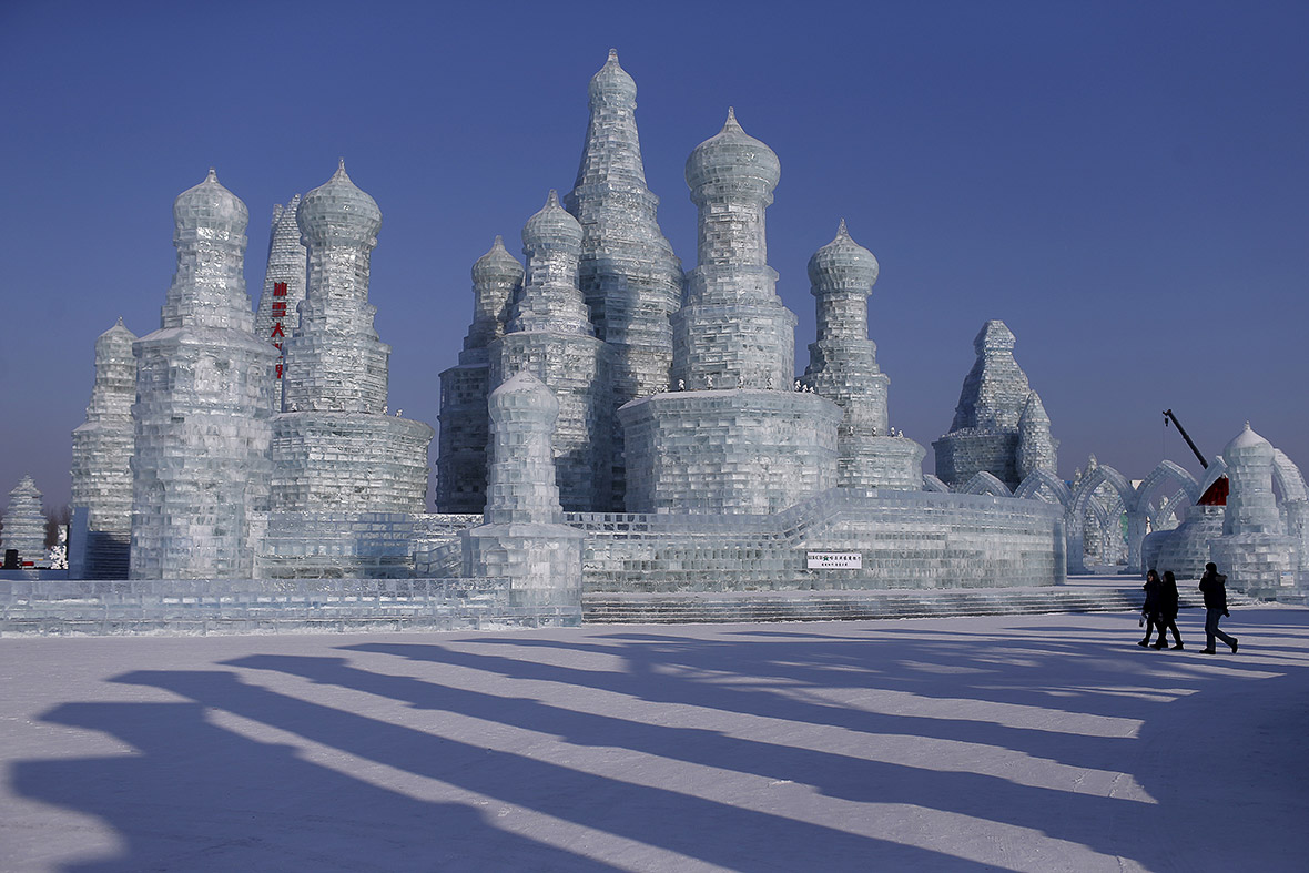 China: Frozen city gets ready for Harbin International Ice and Snow ...