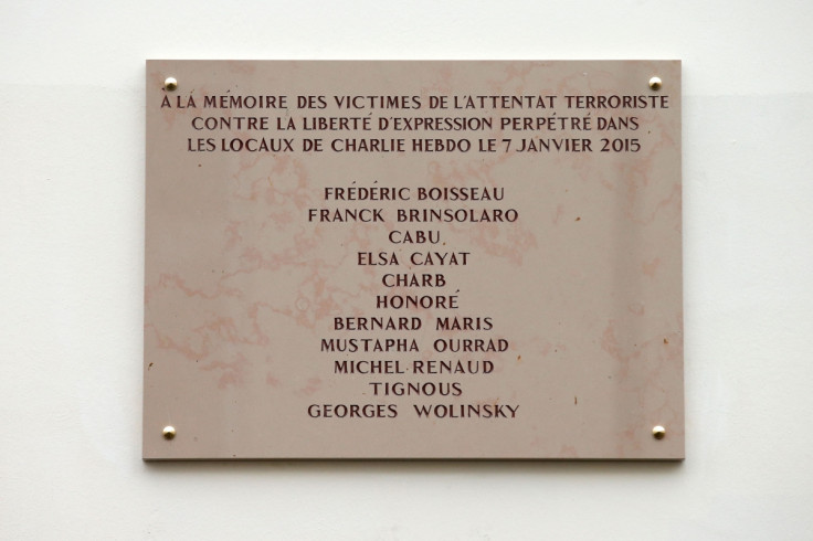 Commemorative plaque to the sl