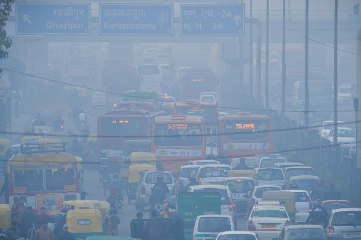 Delhi traffic and pollution