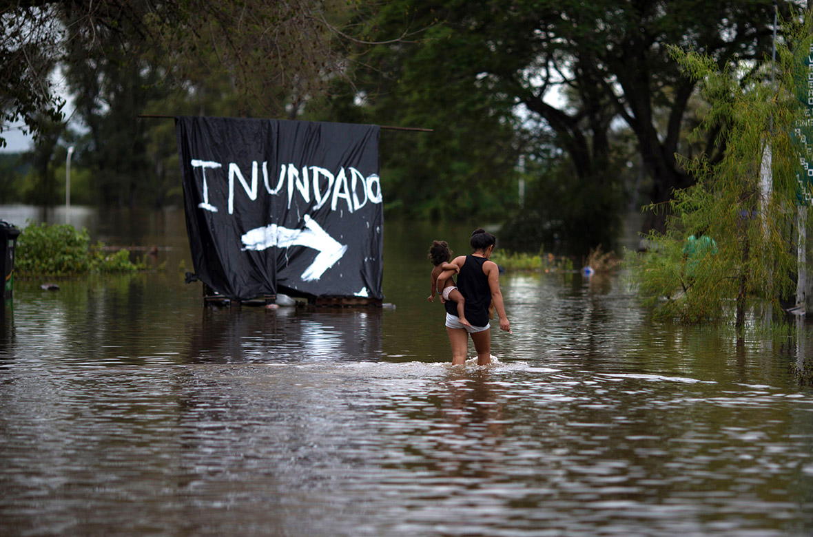 El Nino Photos Show Widespread Flooding With Worse Weather To Come 