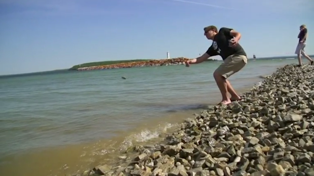 Stone skipping flatout 2 как пройти