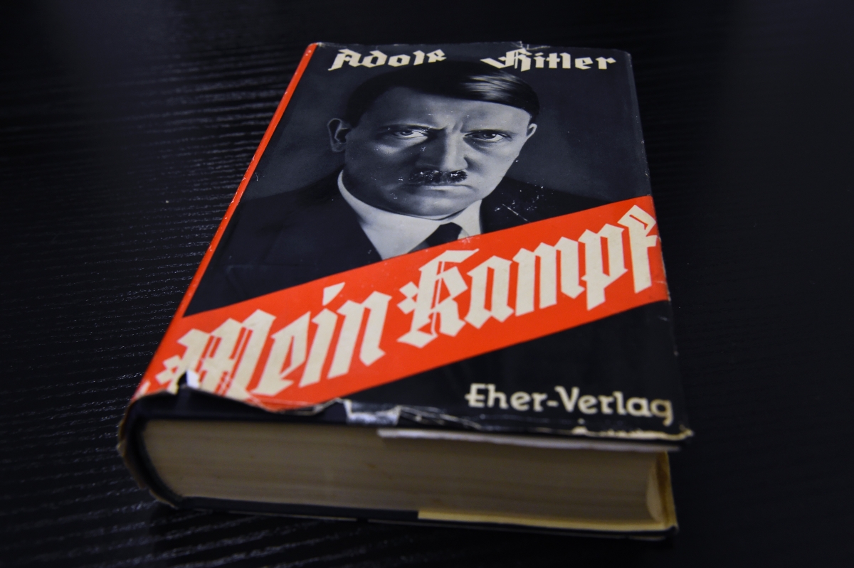 Mein Kampf: First German edition of Hitler's political treatise in 70 ...