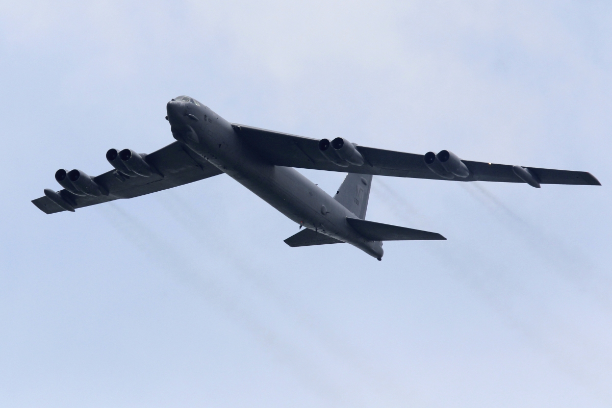 North Korea: US Flies Powerful B-52 Bomber Over Korean Peninsula ...